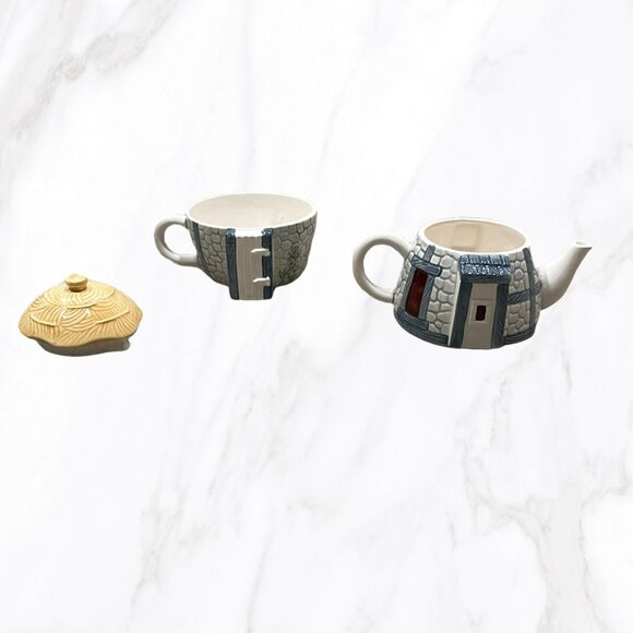 Ceramic Stackable Blue & Gray Cottage Themed 3 Piece Individual Teapot & Cup Set - Picture 5 of 5